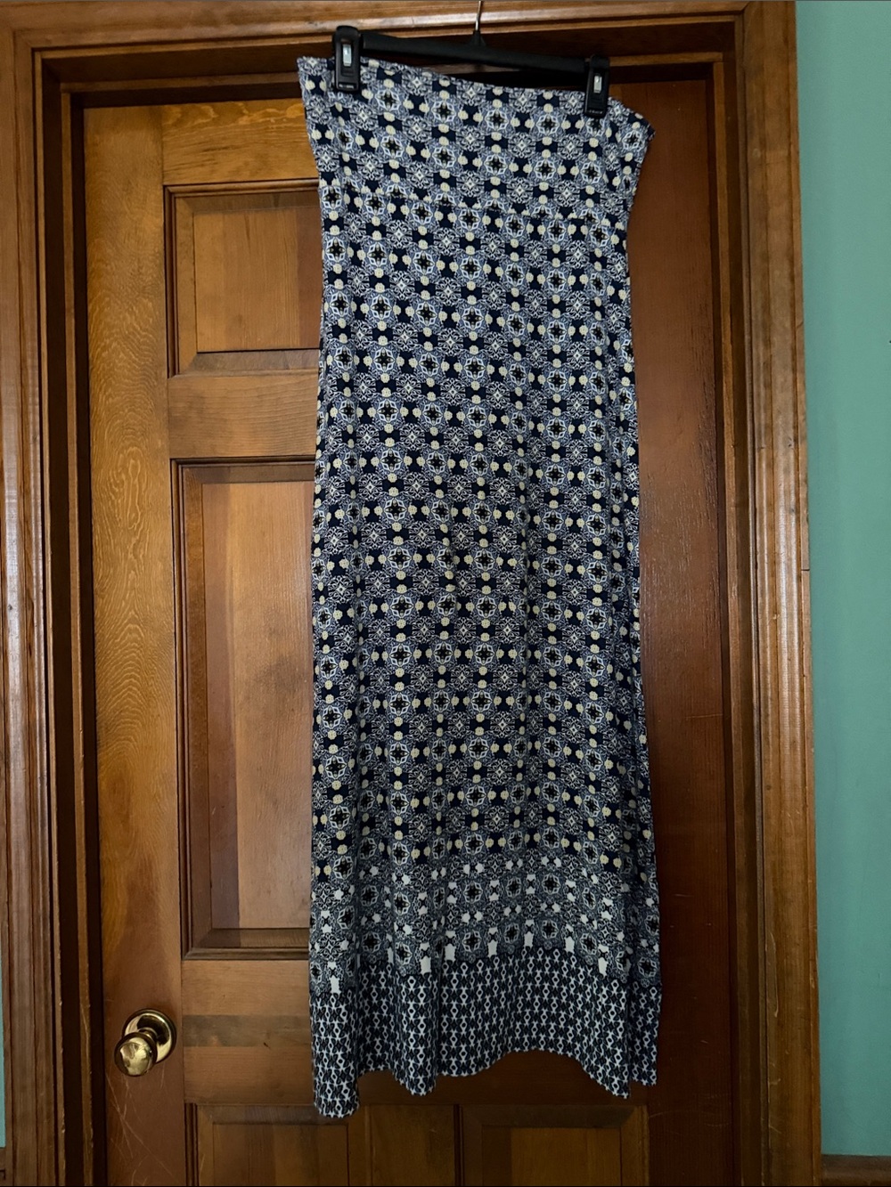 Max Edition Navy and White Maxi Skirt with Geometric Print